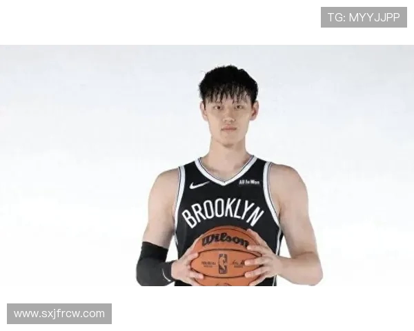 篮网冷待曾凡博引众怒：中国赛零登场，人情与商业失衡